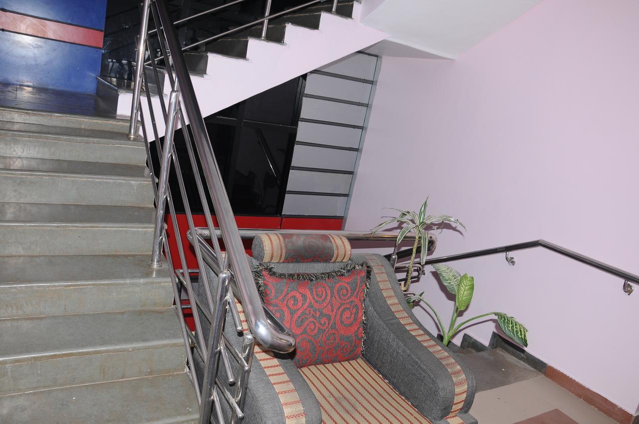 Hotel Housefinch Residency Dod Jala Bagian luar foto