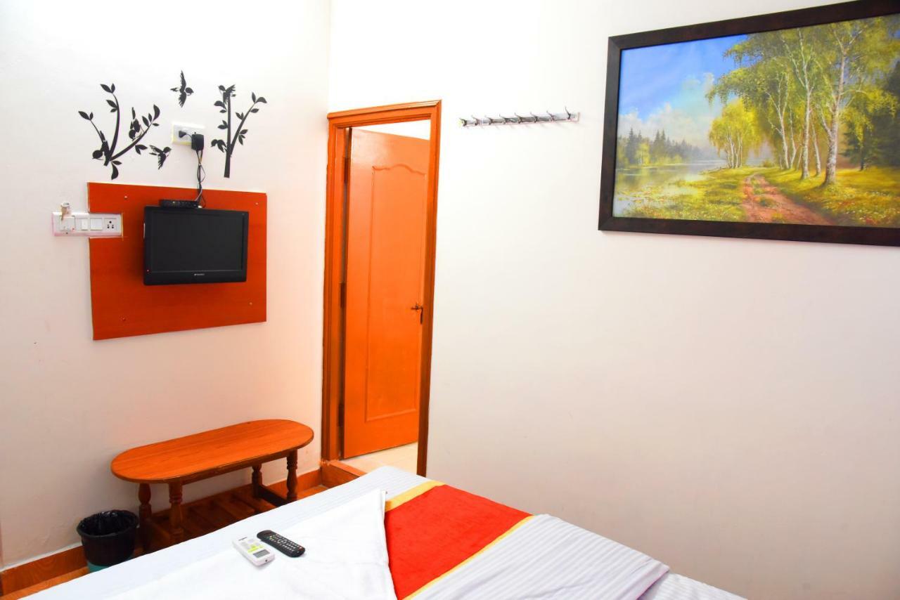 Hotel Housefinch Residency Dod Jala Bagian luar foto